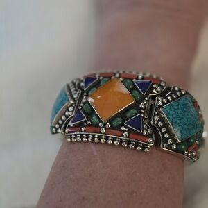 Very Well Made, Heavy, Multi Stone Bracelet